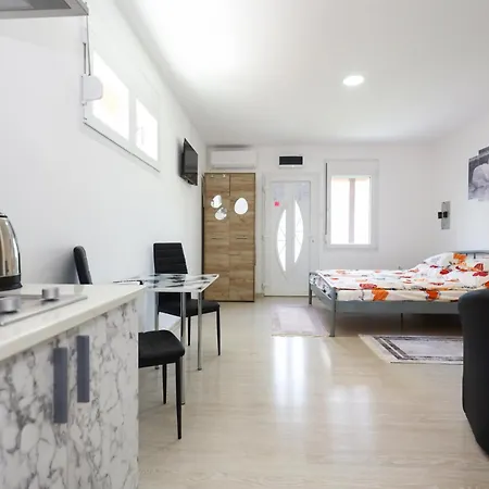 Apartment Harmonija Palic